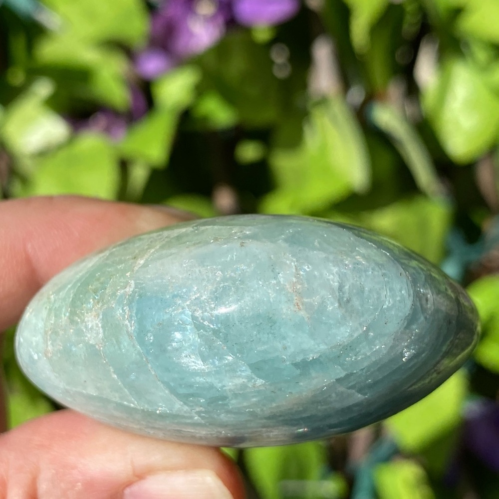 Blue Celestite Heart - Picture 11 of 15